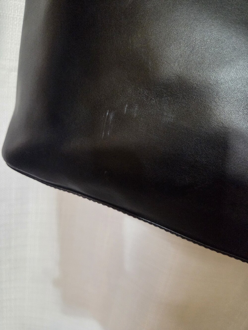 Kate Spade  Sawyer Street Alair Tote - Picture 4 of 16